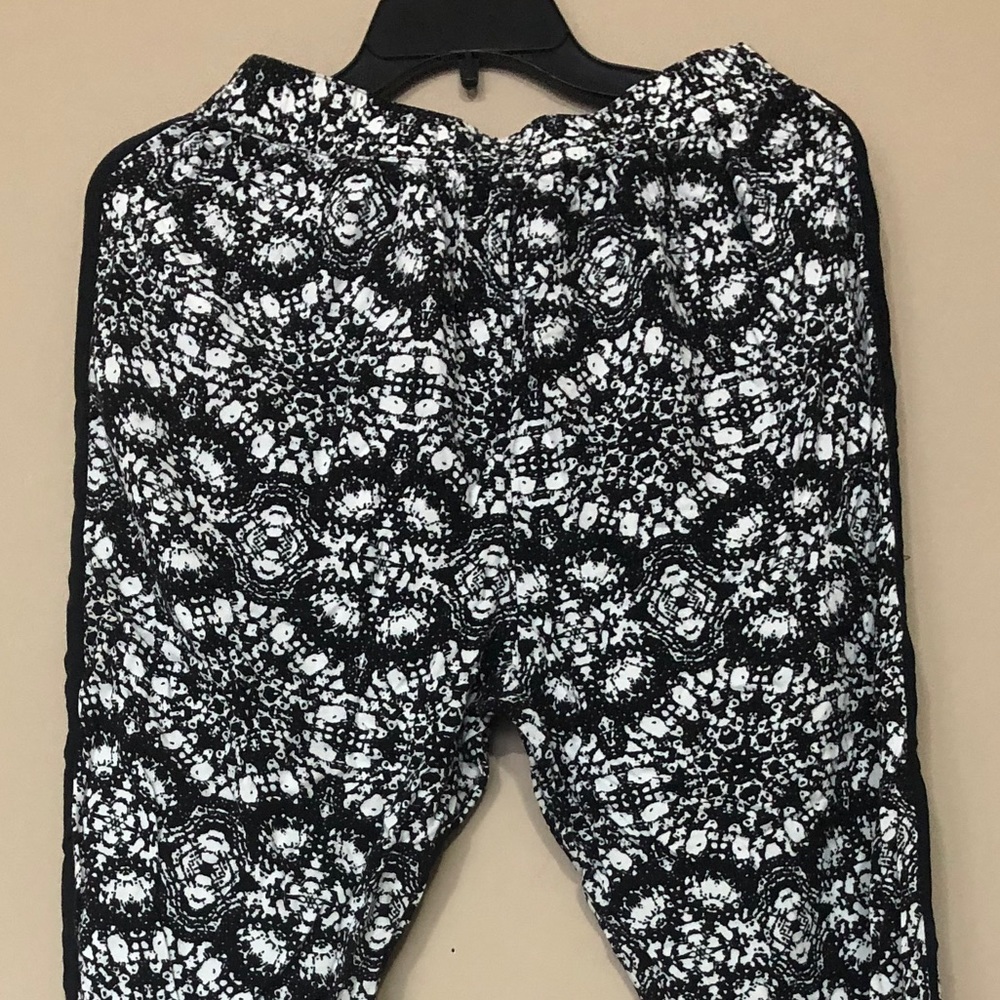 Pants - Picture 5 of 5